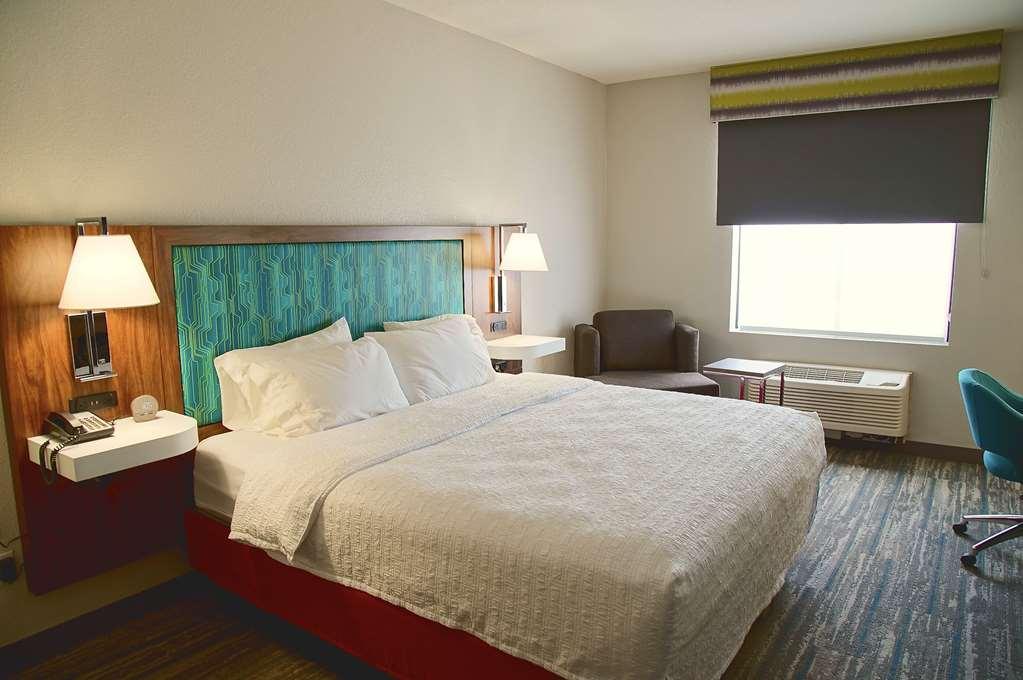 Hampton Inn & Suites Cathedral City Habitación foto
